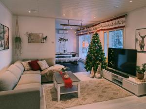 Villa Korento - Private Stay With Sauna & Lappish-style Grill Hut