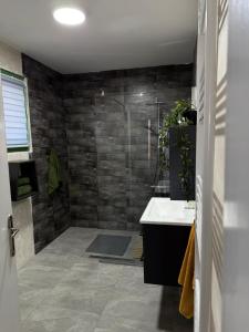 Barrique apartments sa zatvorenim bazenom