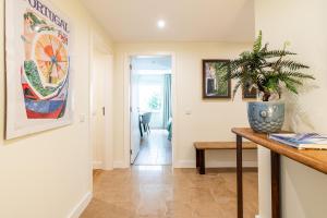 HomeySuite Bedroom 3 Seahouse