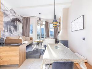 Duplex montagnard moderne 89m², 3 chambres, cheminée, linge et ménage inclus - Avoriaz - FR-1-314-297