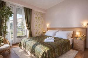 De Lux Apartments Kosta Center