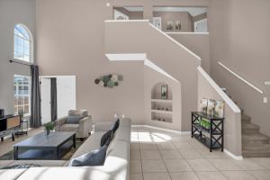 Elegant Villa Pool Fun Game Room Near Disney