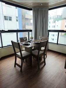 Apartamento completo no Centro de Floripa - Felipe Schmidt