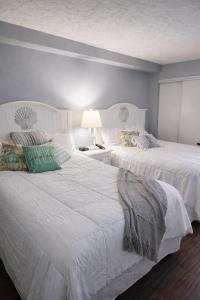 Heated Pools, Heated lazy river, 3 hot tubs-Privately owned Oceanfront renovated condo on 12th floor