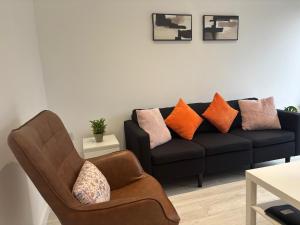 Spacious 7-Bedroom Family Home with 3 Parking Spaces in Harrow