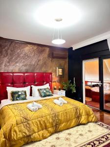 Eye Luxury Penthouse Saranda with jacuzzi