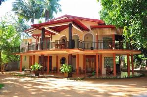 Aran Villa Yala