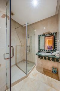 Cocon Ocre Pool and Balcony