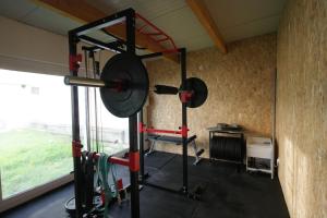 House with 9 Private Suites near Le Mans Circuit