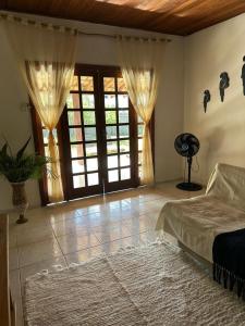 Casa espaçosa a 100 mts da praia do espelho