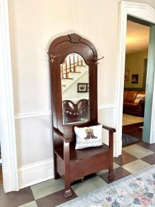 The Versailles House Keeneland and Bourbon Trail