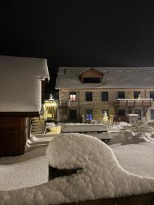 Gite Roche Des Ducs avec Piscine toute lannée, Spa, Sauna, Hammam