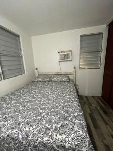 Casa Los Nietos on hills of Culebra