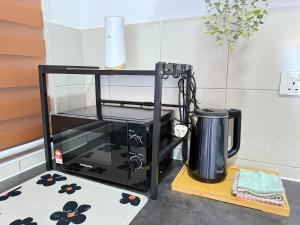 NEW 3BR Pool and City View at Seri Serindit Melaka