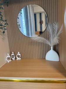 The CAPTAINs Abode Staycation