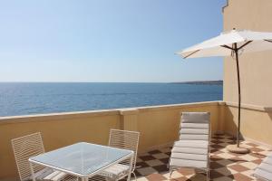 Luxury Apt in Ancient Building