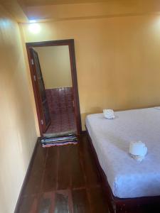 souksanh River Bungalow