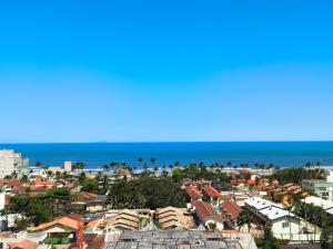 Apto Cobertura com Piscina 08 pessoas 03 dormitórios Bertioga SP Frente Mar