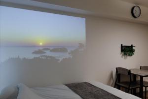 4min to Shin-Okubo Walk to Shinjuku 2 Double Beds Rm303