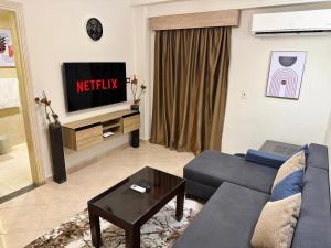 Rock Cairo Airport Residence