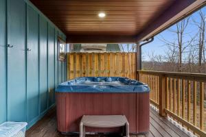 Brand New Farmhouse! A Little Slice of Rustic