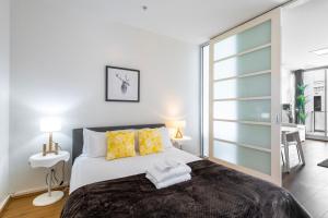 Comfortable Loft Living in Footscray