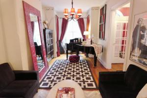The Grand Piano at Logan Circle - 2 bedroom