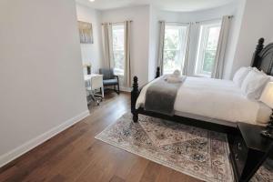 Serene Settler Capitol Hill - 4 bedroom