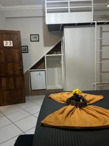 Central Praias Suíte 103 com TV, frigobar, banheiro privativo