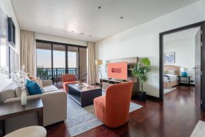 GuestReady - A Glimpse of Burj Al Arab