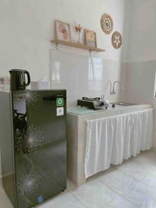 Casa De Popi Three Balinese House 2BR with POOL near Balangan Beach