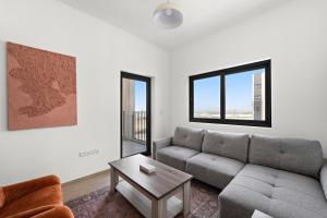 Modern & Cozy 2BR Apartment at The Nook 1 Near Metro