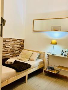 Basic interior Apartment Sagrada Familia Excellent for exploring Barcelona Very good location