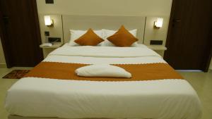 Ustay Hotels, Madhapur