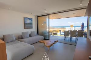 Casa Exclusiva no Condomínio Zama - Sol Nascente