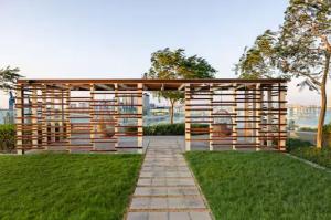 Vogue Vacation Homes, Marina 52-42 Towers near Ain Dubai and JBR Beach, Two Bedroom Apartment with Balcony Canal and Skyline views, Access toAmenities