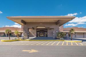 Quality Inn & Suites Lake Havasu City