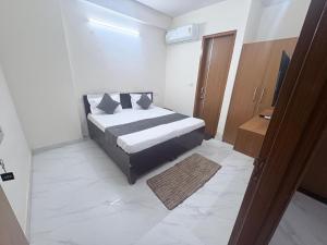 Hotel 69