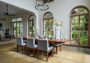LohonoStays Villa Floresta