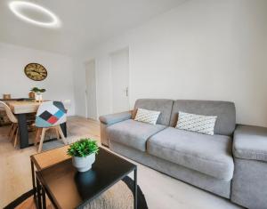 T3 Moderne, spacieux & climatisé - Parking Privé