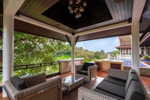 Royal Legacy Golf Private Villa