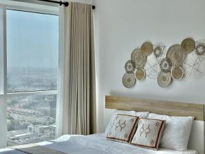 Spacious Jlt High Floor Studio Wstunning Views