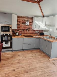 2 The Old Joiners Shop 2 Bedrooms