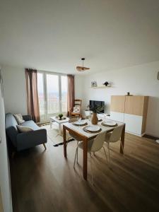 Appartement lumineux et calme Plage et commerces