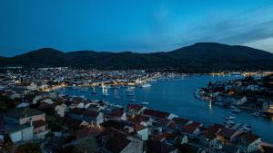 Villa Lana by Villas Guide