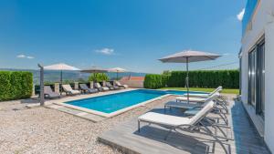 Villa Luxury- Grubine by Villas Guide