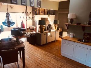 Pakhuis Bed and Breakfast Unique