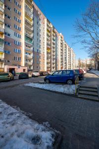 Park Podolski Deluxe Apartment by BookingHost