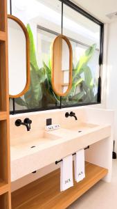 NEW Chic 2BR Pool Villa in Nyang-Nyang Uluwatu, Close to Beach