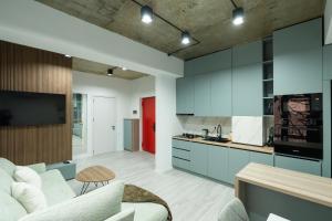 Bright 1BR apartment in Avlabari near Old Tbilisi